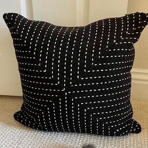 CB2 CLIQUE PILLOW Throw Pillow Cover & Insert